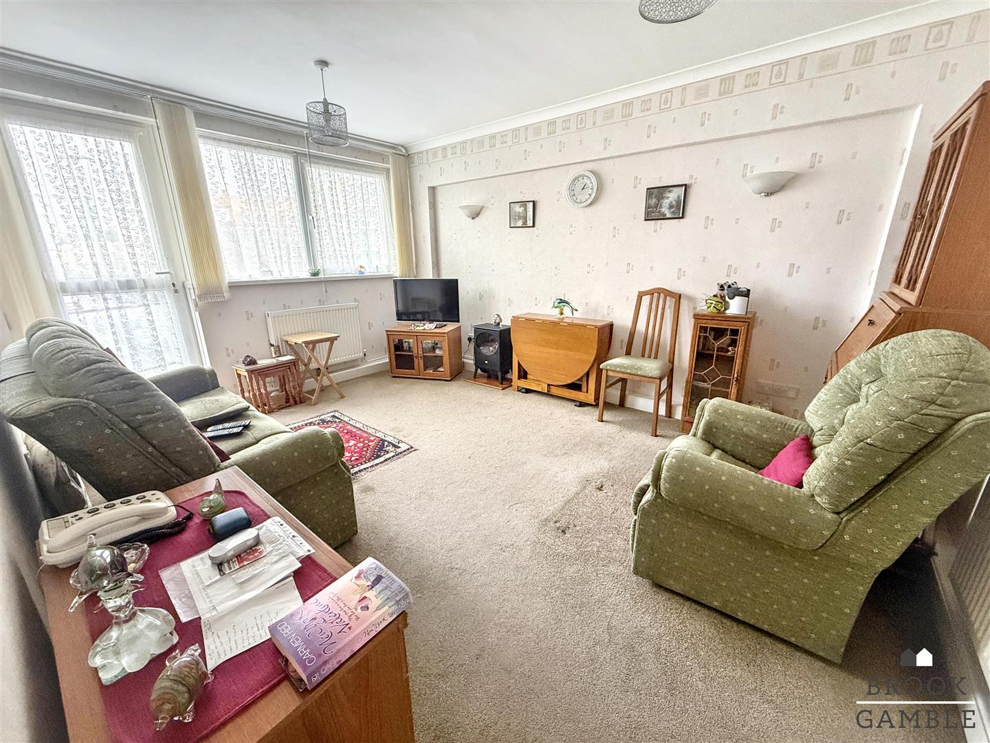 2 Bedroom Apartment - Purpose Built. Trinity Place in Eastbourne,  2